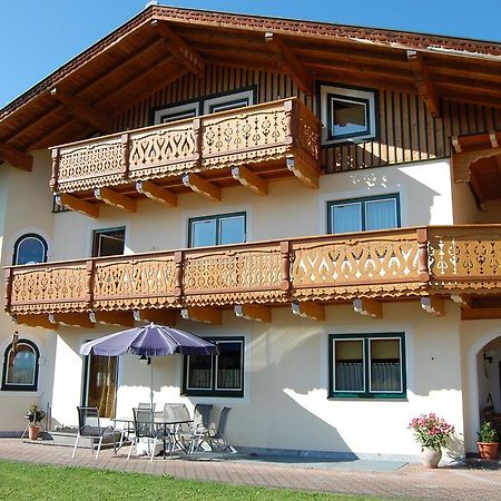 Landhaus Brugger Apartamento Saalfelden Quarto foto