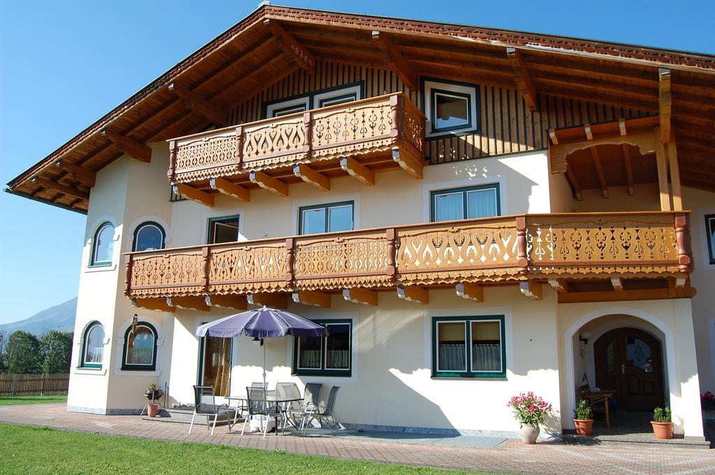 Landhaus Brugger Apartamento Saalfelden Quarto foto